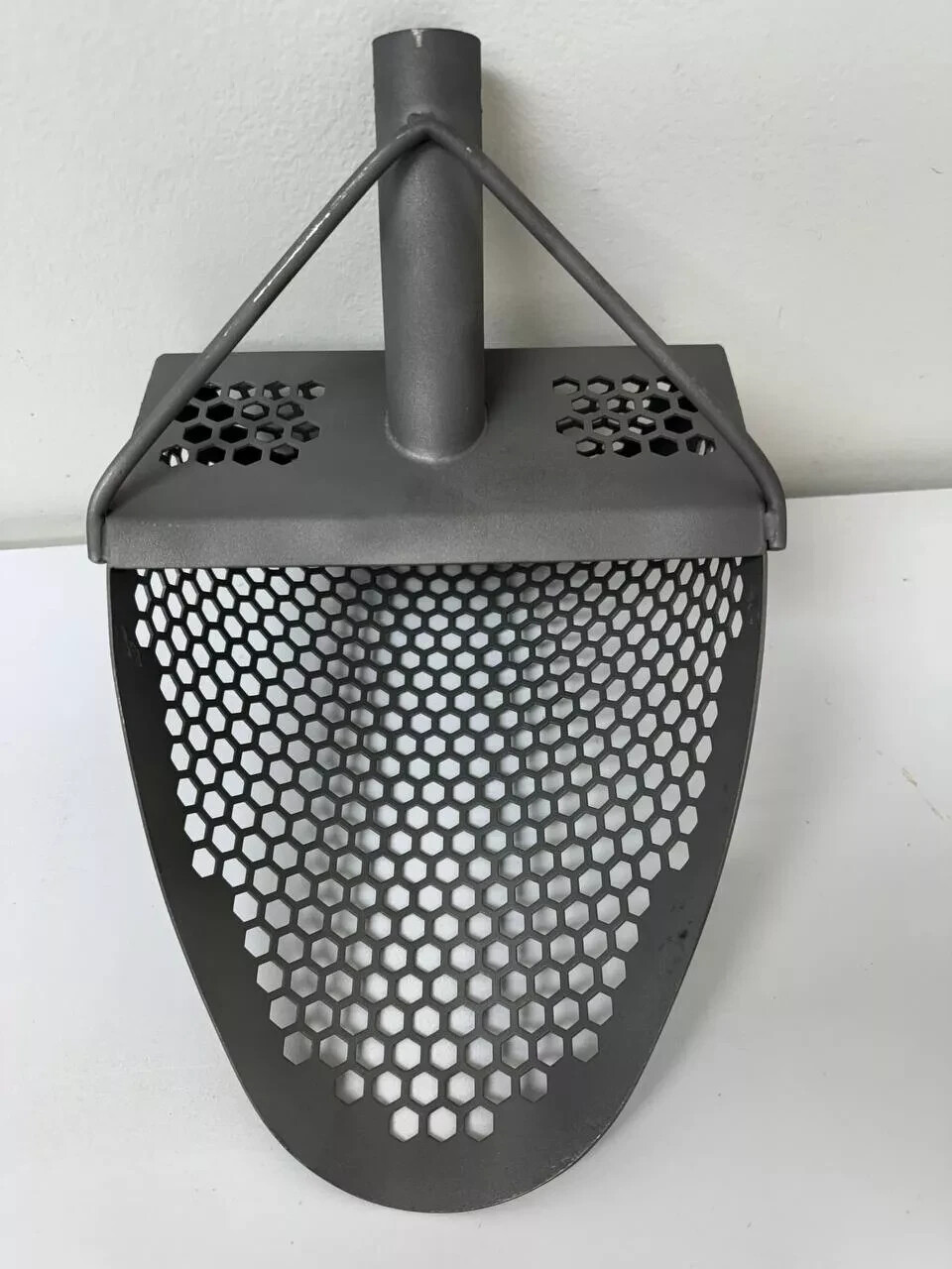 Titanium Sand Scoop Beach Metal Detecting Tool Shovel Sifter Digging Titan