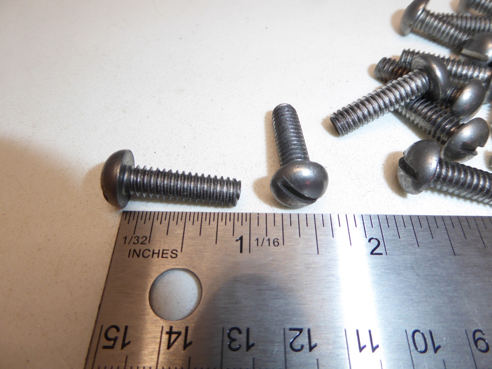 1/4-20 x 7/8″ Round Head Slotted Machine Screw Steel VINTAGE USA NEW Qty 20