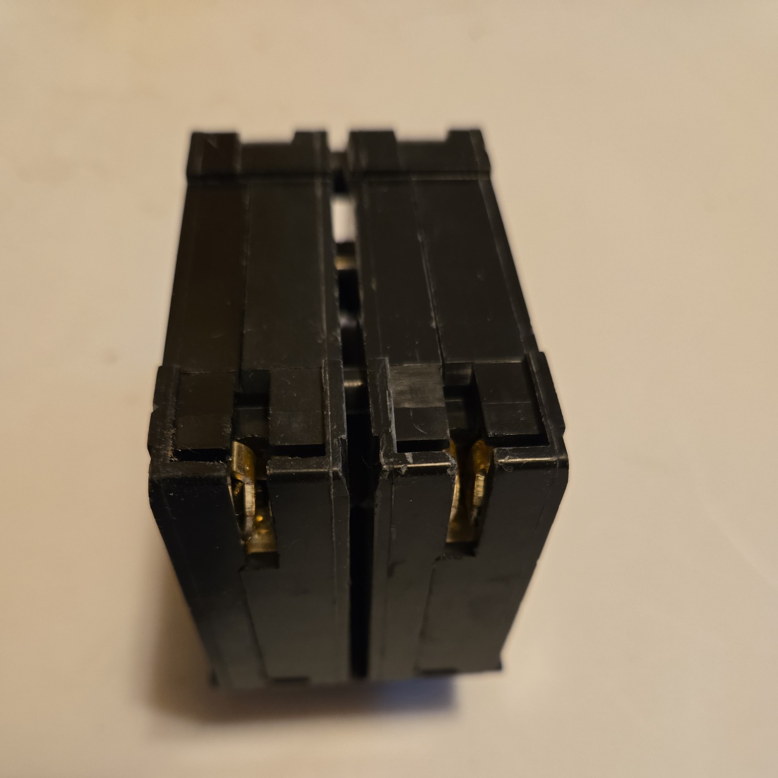 Square D HOM2100 Circuit Breaker, Homeline, 100A, 2 Pole, 120/240V