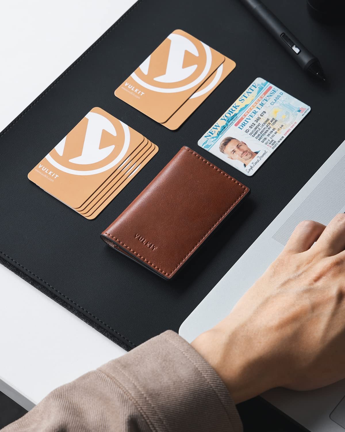 VULKIT Leather Business Card Holder 2 Sided Slim Business Name Card Organizer fo
