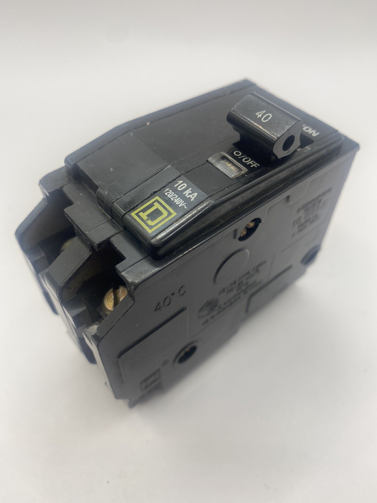 CHIPPED Square D QO240 2 Pole 40 Amp 120/240V AC Type QO Plug In Circuit Breaker