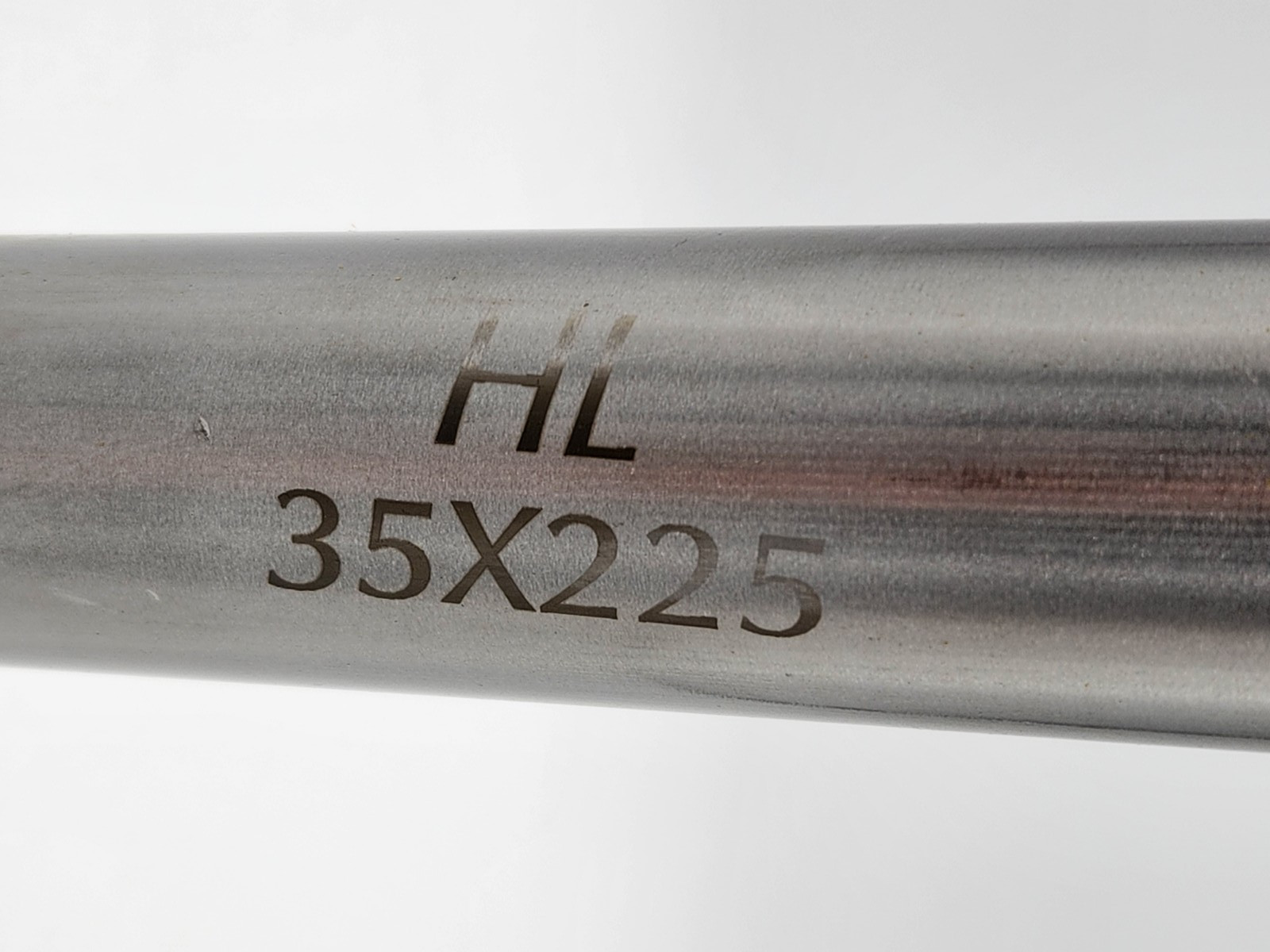 NEW UNIVERSAL EXCAVATOR BUCKET PIN 35MM X 225MM LandHero
