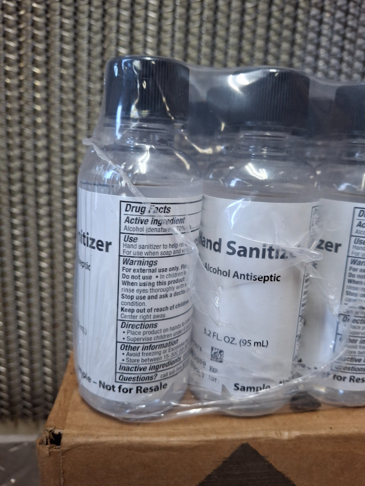 Johnson & Johnson 24 x Lot Bottle 3.2 oz 70% Ethyl Alcohol Hand Sanitizer