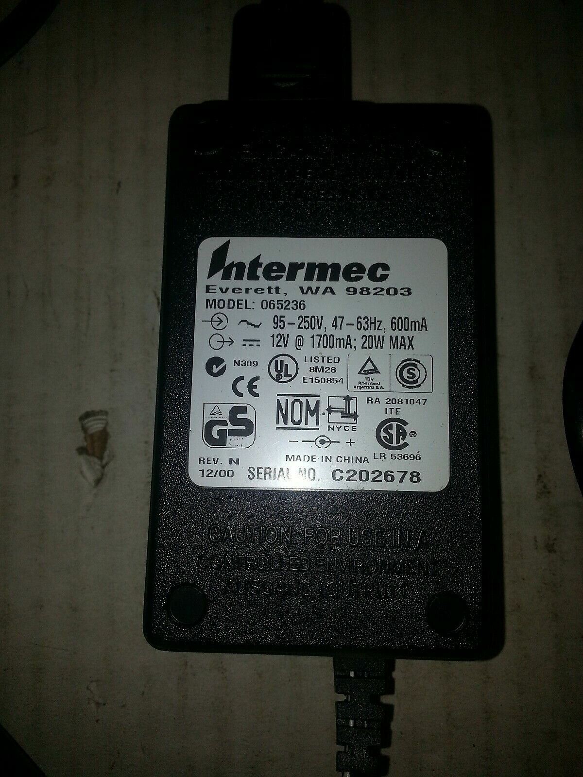 INTERMET 065236 C202678 REV.12/00 95-250V, 47-63HZ,600MA 12V@170MA,20W MAX