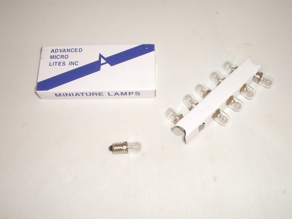 CED P-46 INDICATOR INCANDESCENT LAMP TYPE 46 6.3VDC BULB SCREW BASE 10 PCS