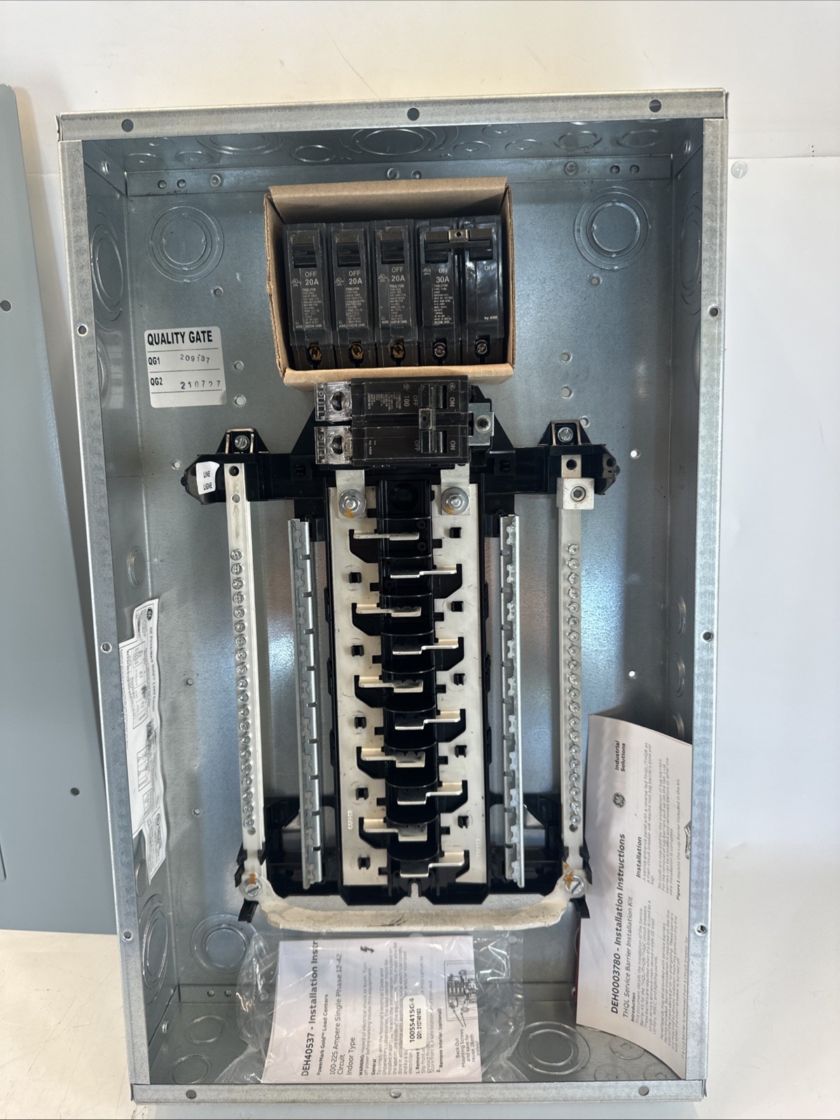 GE 100 Amp 20-Space 20-Circuit Main Breaker Indoor Contractor Kit TM2010CCUBK1