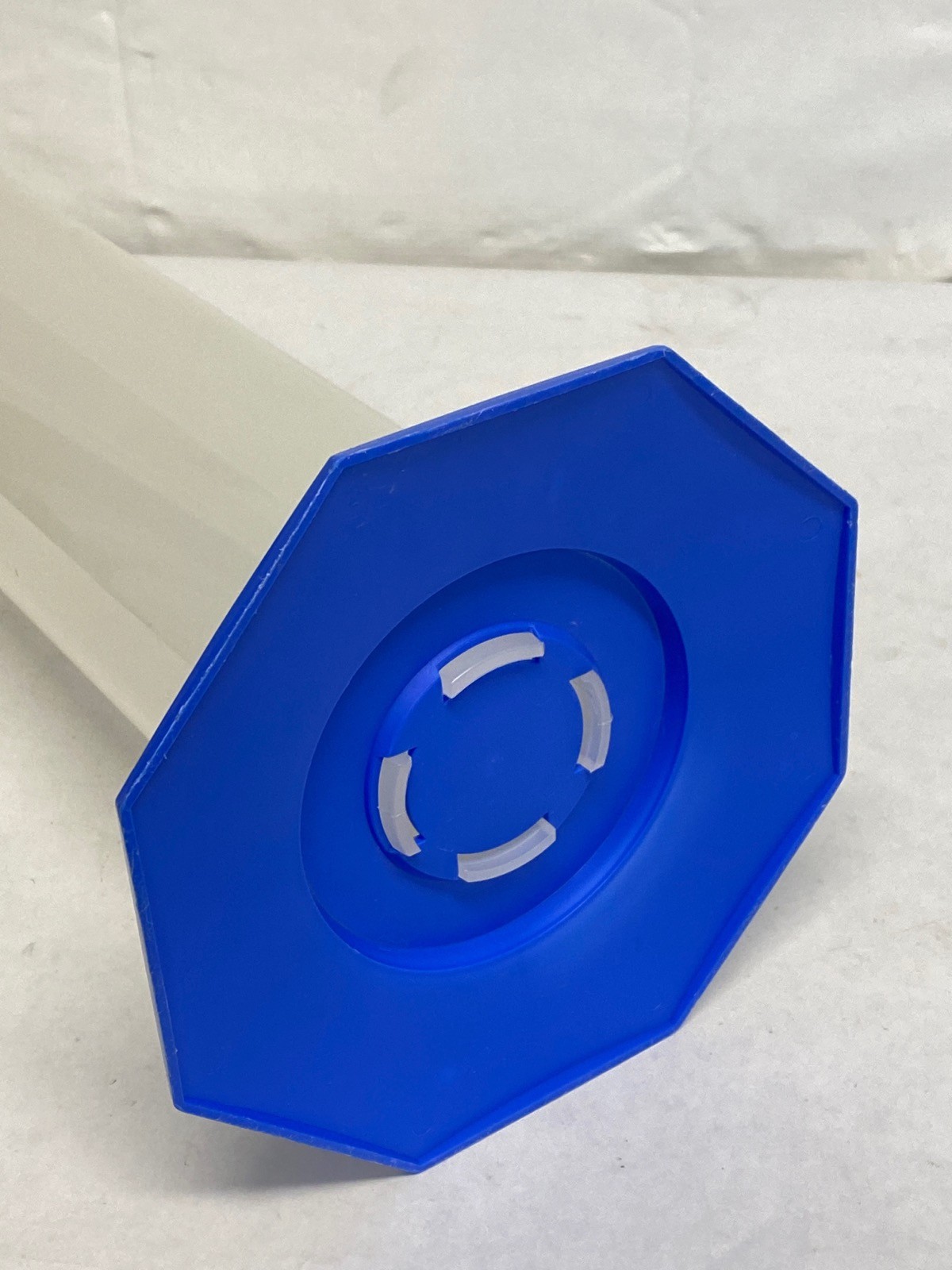 NALGENE 4000mL 4L Polypropylene TC/TD Graduated Cylinder w/Pour Spout 3662-4000