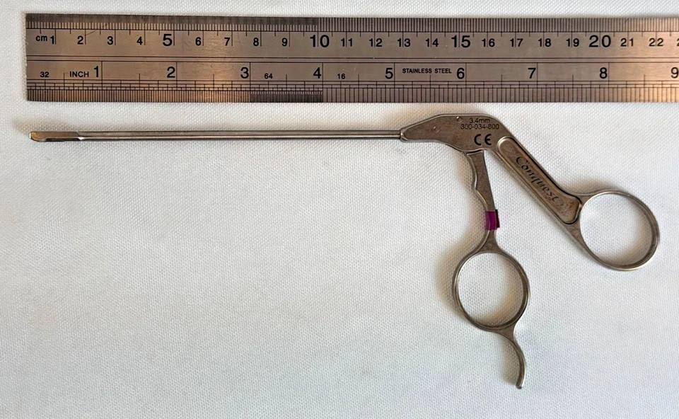 Stryker 300-034-800 Conquest 3.4mm Straight Backbiter Arthroscopic Punch Forcep