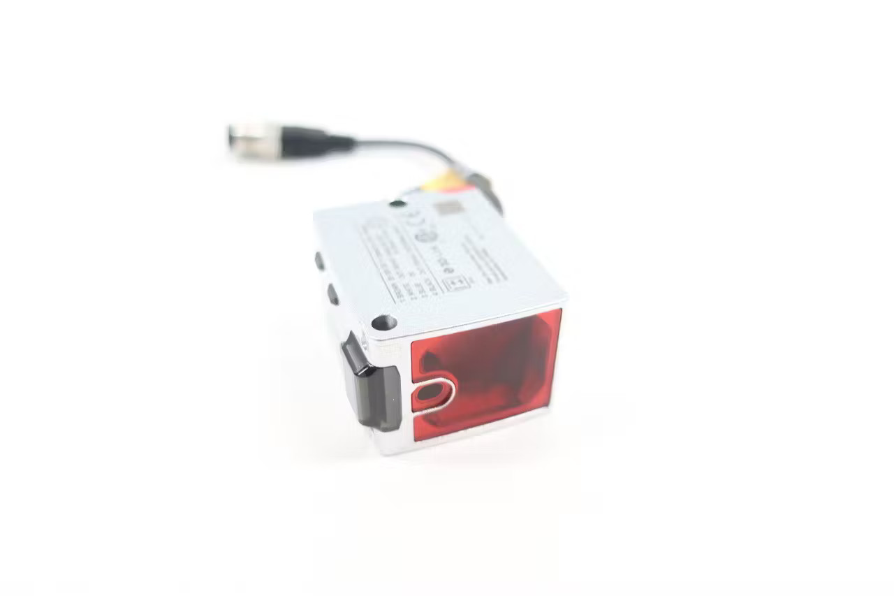 Keyence LR-TB5000C Laser Sensor 20-30v-dc