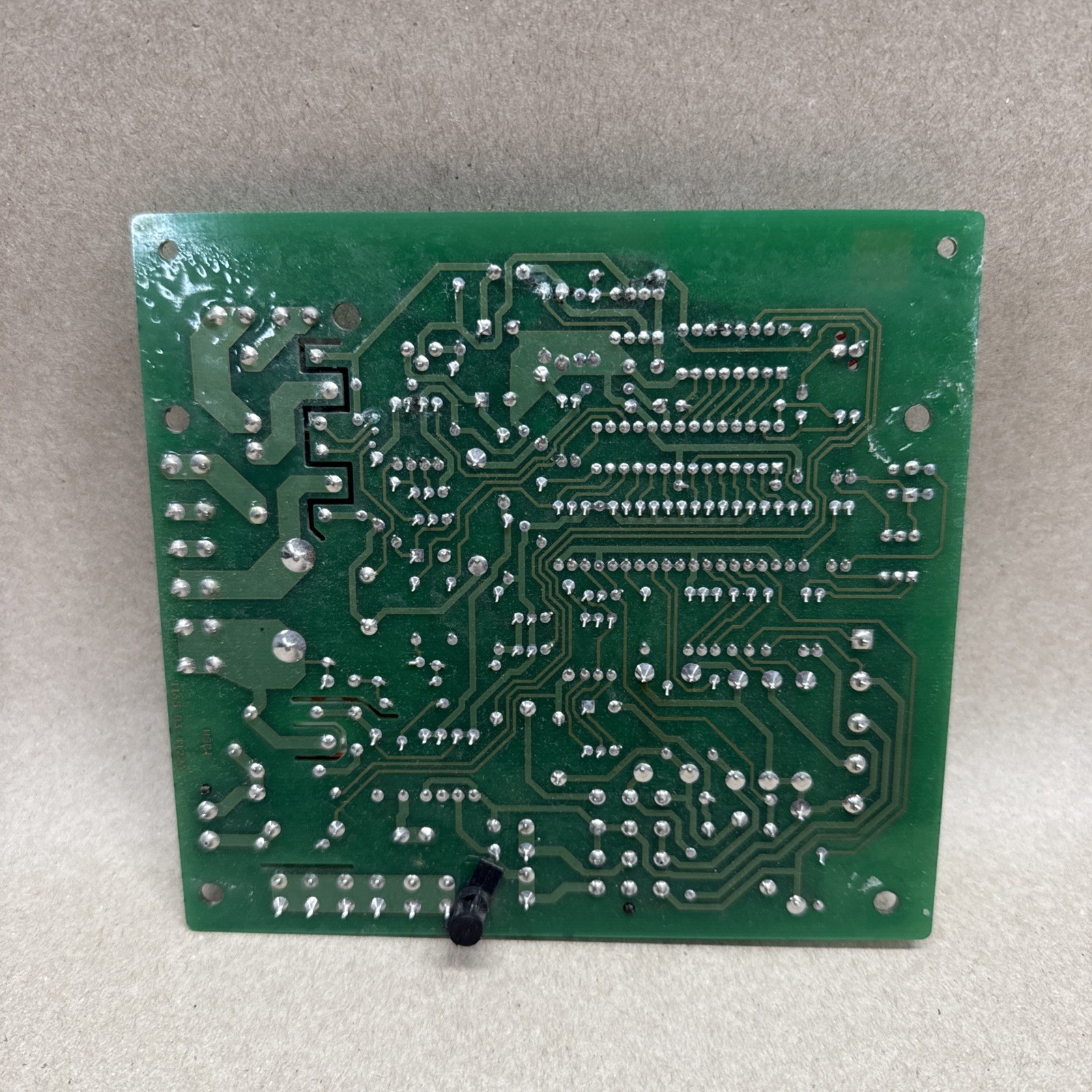 Goodman PCBBF132 OEM Furnace Control Circuit Board 1165-410 B4