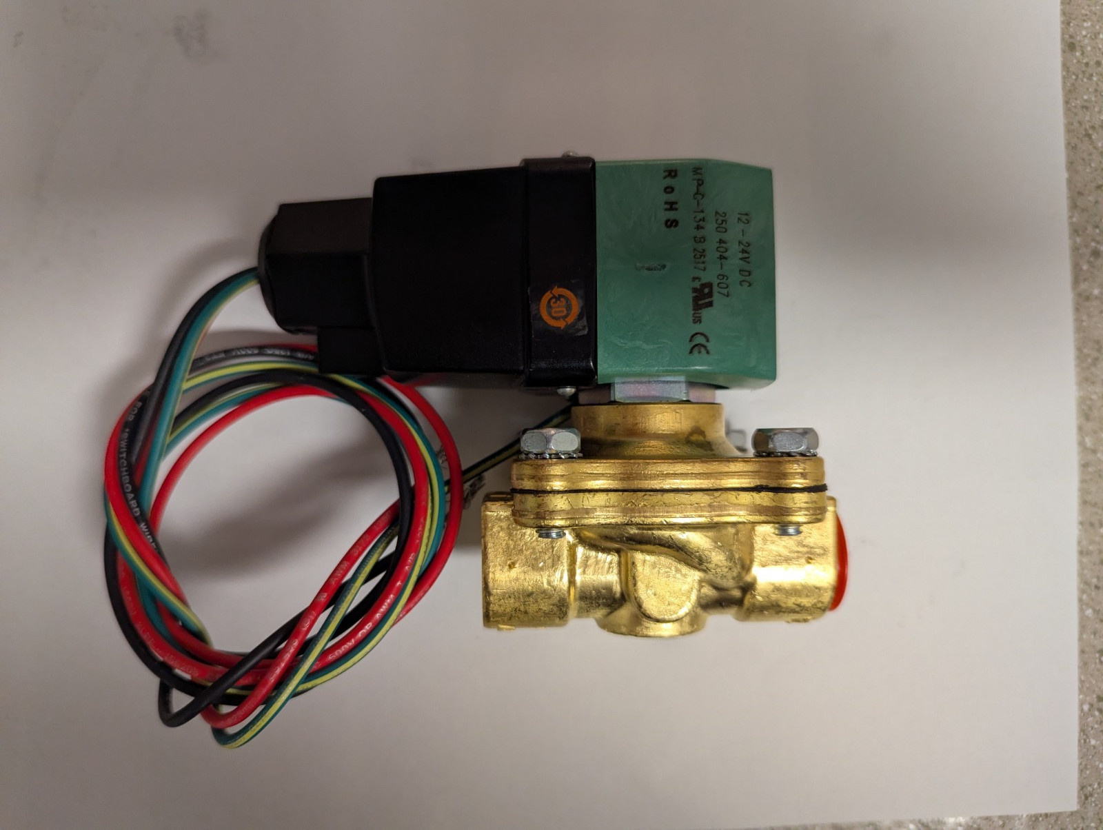 Asco Red Hat 8210P094 – 1/2″ NPT / 12-24 Volts DC / Two Way / Normally Closed