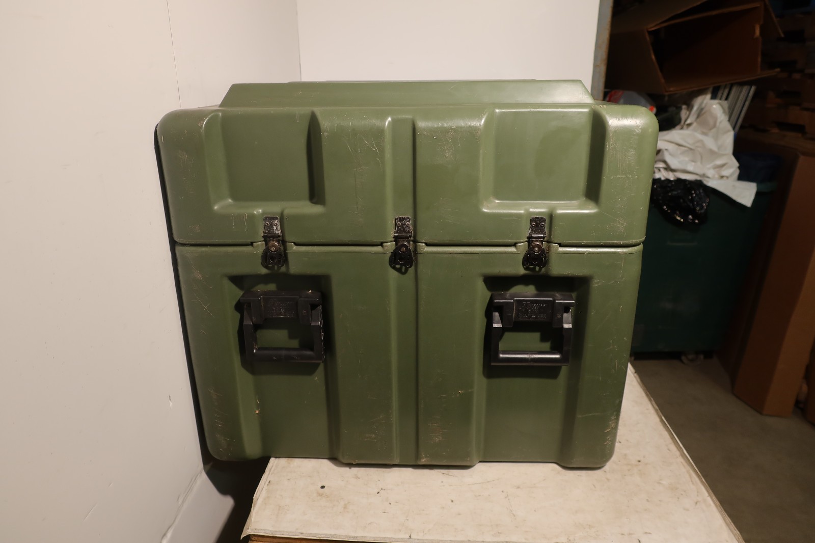 Hardigg Pelican Single Lid Hard Case AL4028-1608 Expedition Duty 43x31x28