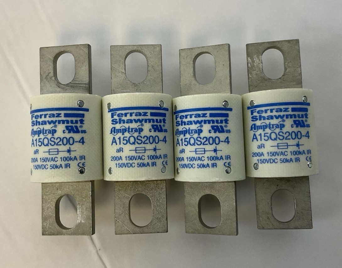 FERRAZ SHAWMUT A15QS200-4 AMPTRAP 200A 150V FUSE **LOT OF 4**