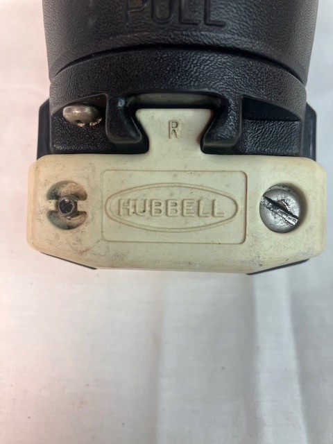 HUBBELL 21414B LOCKING CONNECTOR 20A 250VDC 30A 600VAC