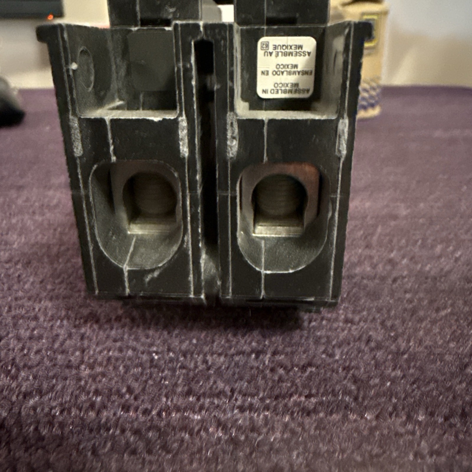 Square D HOM2100 100A (3 PACK) Miniature Circuit Breaker BRAND NEW FAST DROP OFF