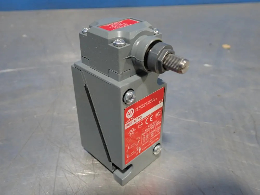 ALLEN BRADLEY 802T-ATPD LIMIT SWITCH 04200480964
