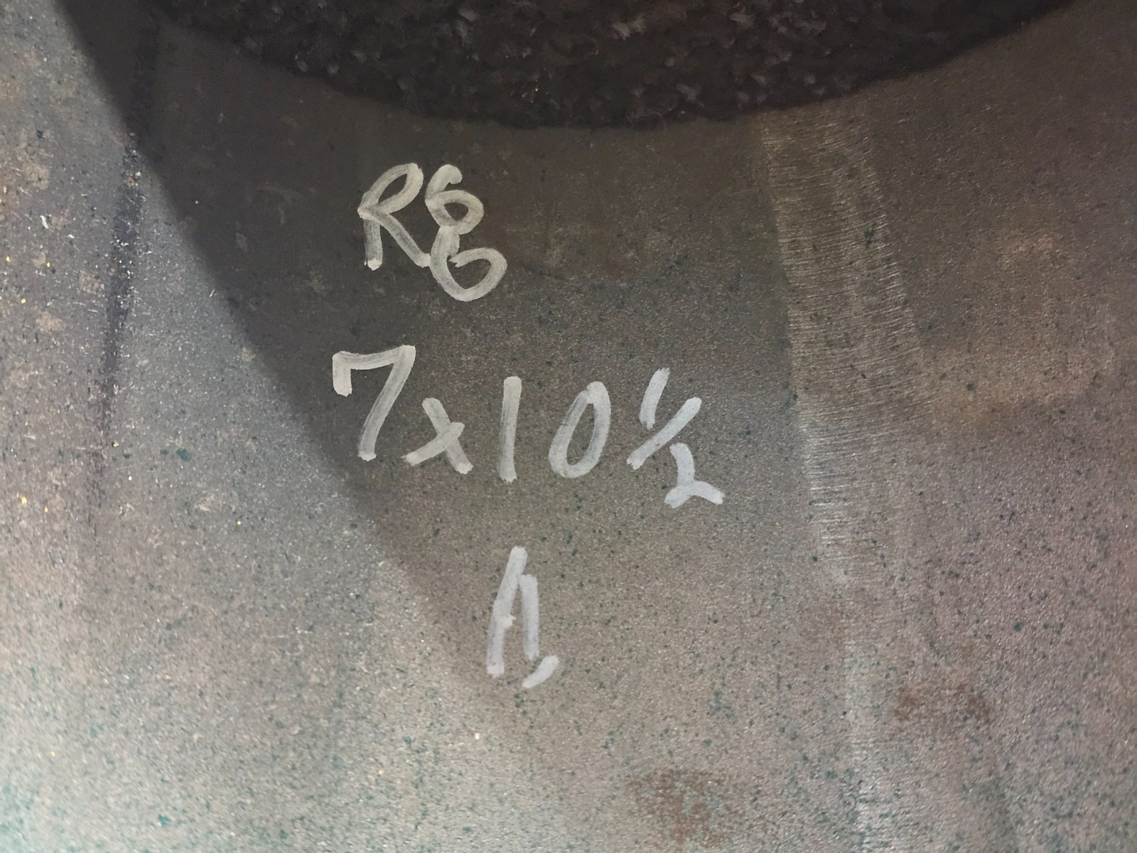 (QTY 1) Superior Tire P21600701055 Green Smooth Press-On Forklift Tire 16x7x10.5
