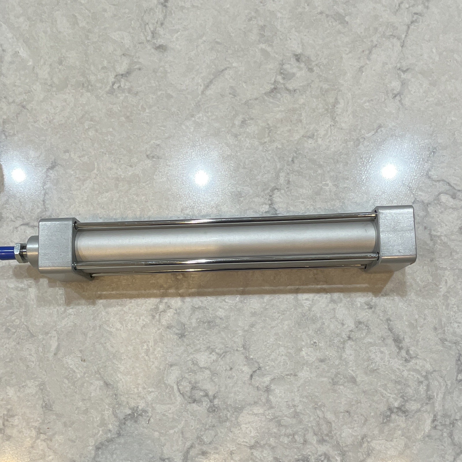 HNJDC SC32X200 Double-Acting Pneumatic Cylinder 32mm Bore 200mm 0.8MPa