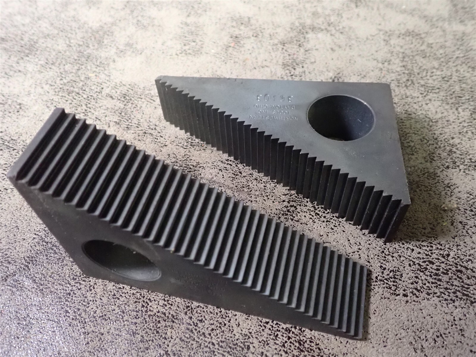 Northwestern 36103 Step Block 2 1/2″ to 6″ Capacity 1 Block 2 Pieces (BN413)