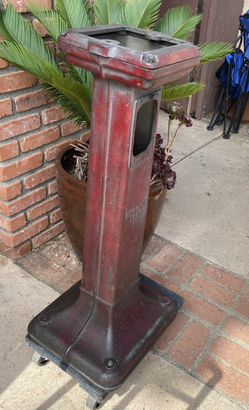VINTAGE! BALDOR CAST IRON PEDESTAL GRINDER & BUFFER STAND FOR 6», 7», 8»