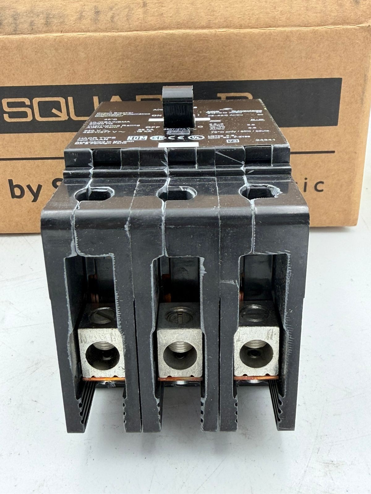 SCHNEIDER SQUARE D EDB34125 CIRCUIT BREAKER 125A 3 POLES