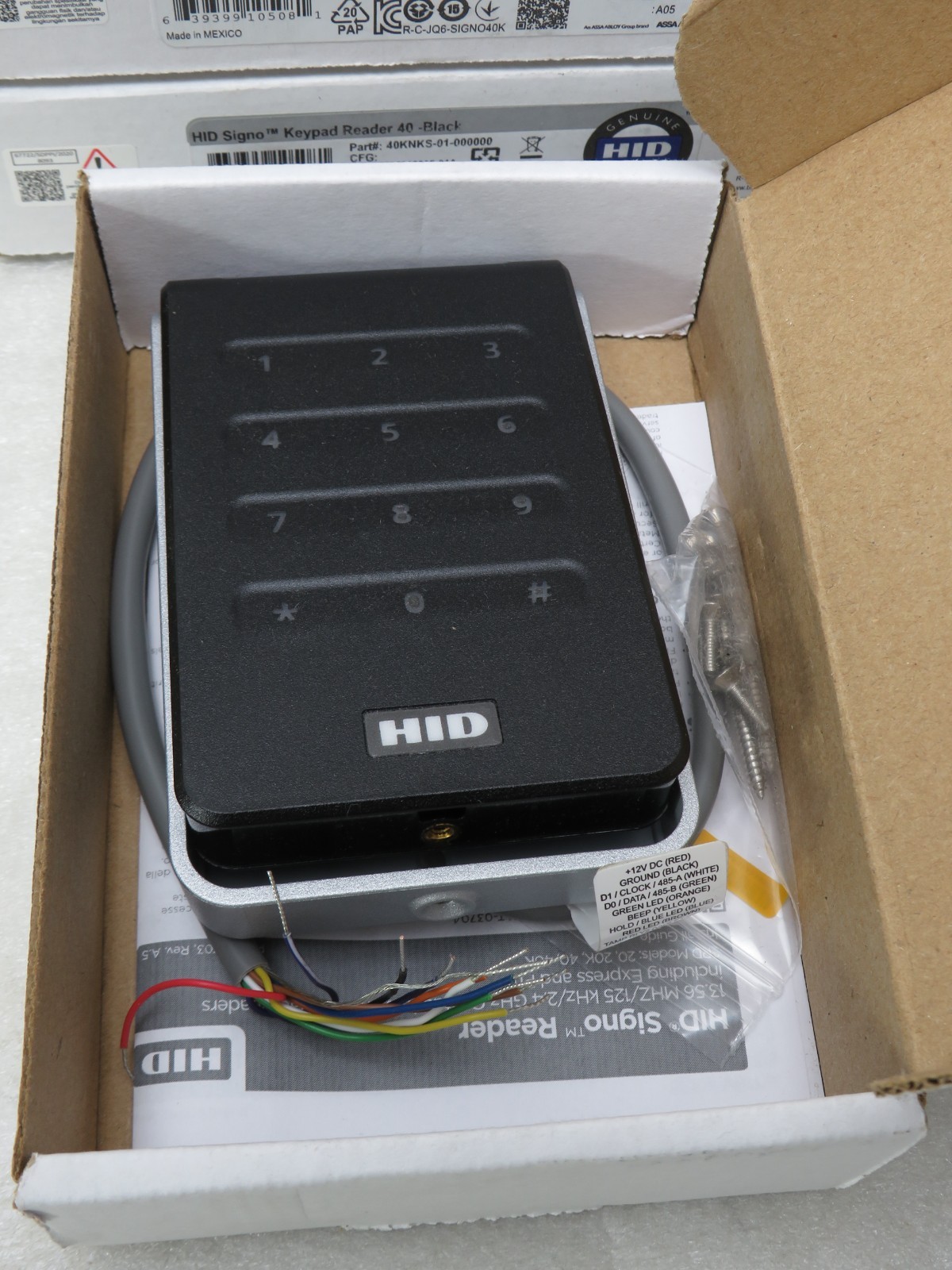 HID 40KNKS-01-000000 Signo 40K Reader with Keypad [CTD]