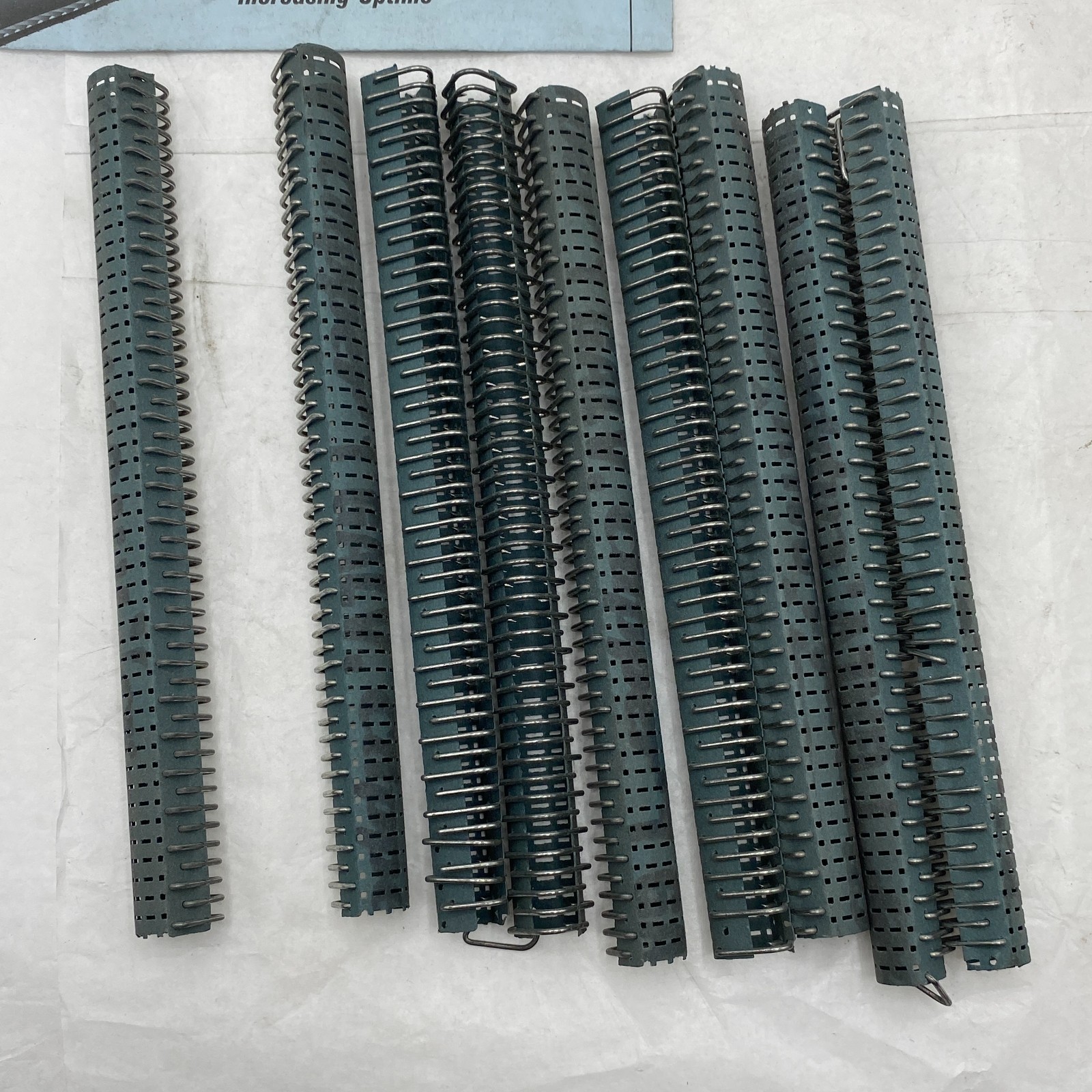 Clipper 02075 Belt Fasteners 1G-6-NY Galvanized 24-6″ (150mm) – Box of 9