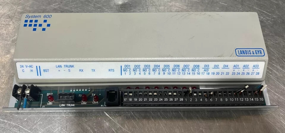 540-509 LANDIS & GYR Unit Vent Controller Open Box Never Used
