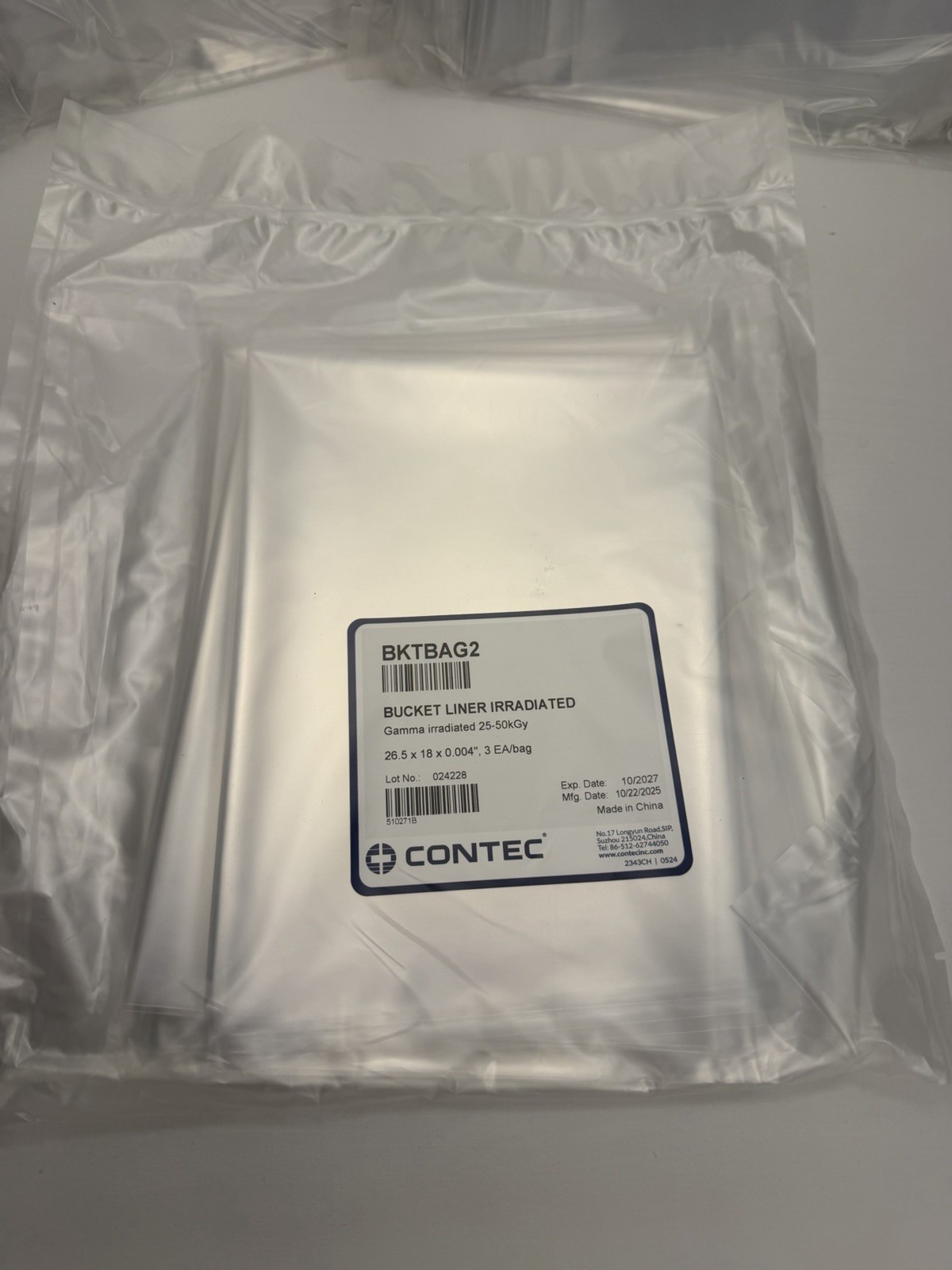 Contec BKTBAG2 Irradiated Bucket Liners 25-50kGy 26.5x18x0.004″ Qty.15×3 -45 bag