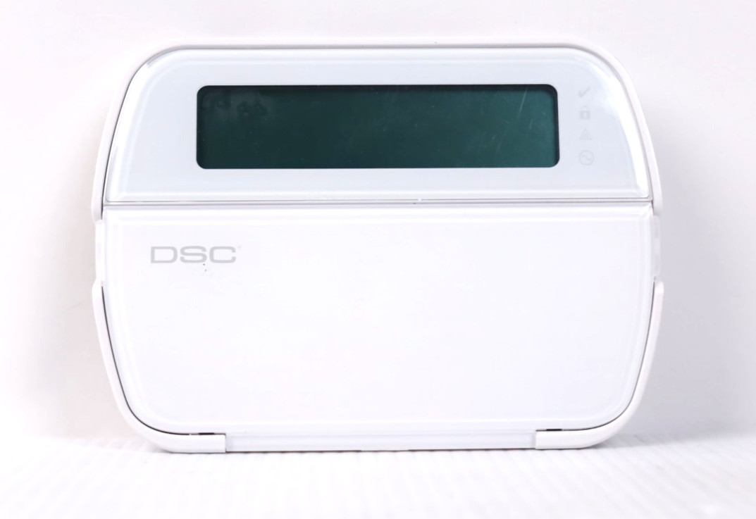 DSC PowerSeries PK5500 64-Zone LCD Full-Message English Keypad w819
