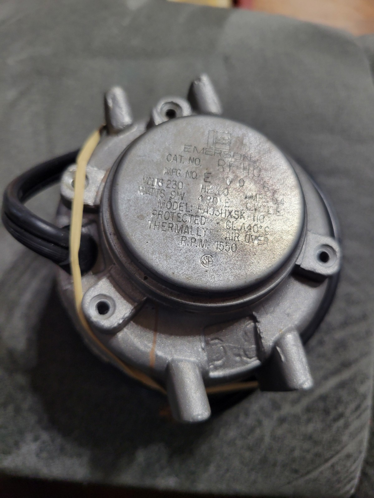 Emerson Rf-110 230v .4amp