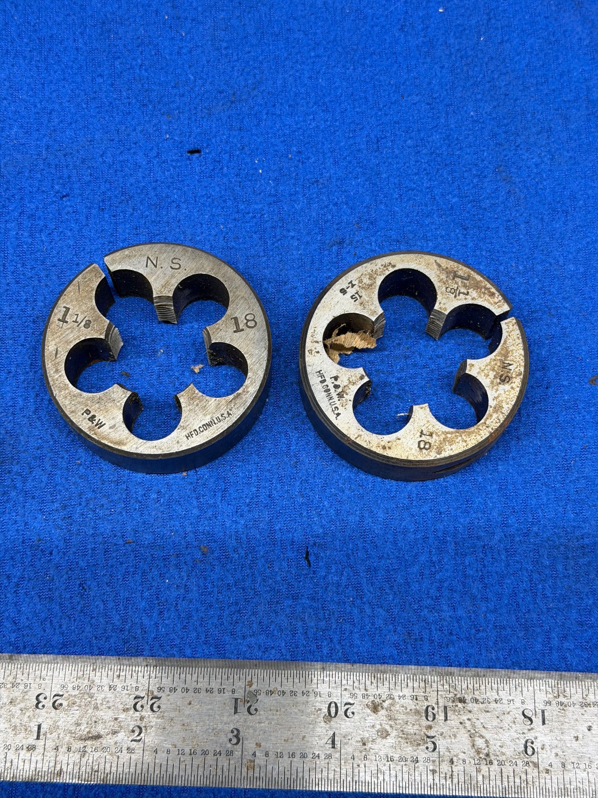 (2) 1 1/8-18 -2 1/2″ O.D. Dies Probably NEW R-994