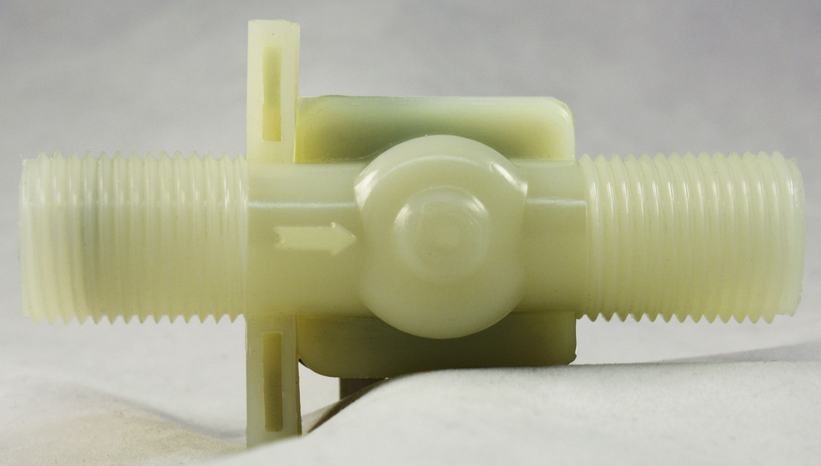 1/2 inch NPS Thread 110V-120V AC Plastic Nylon Solenoid Valve ONE-YEAR WARRANTY