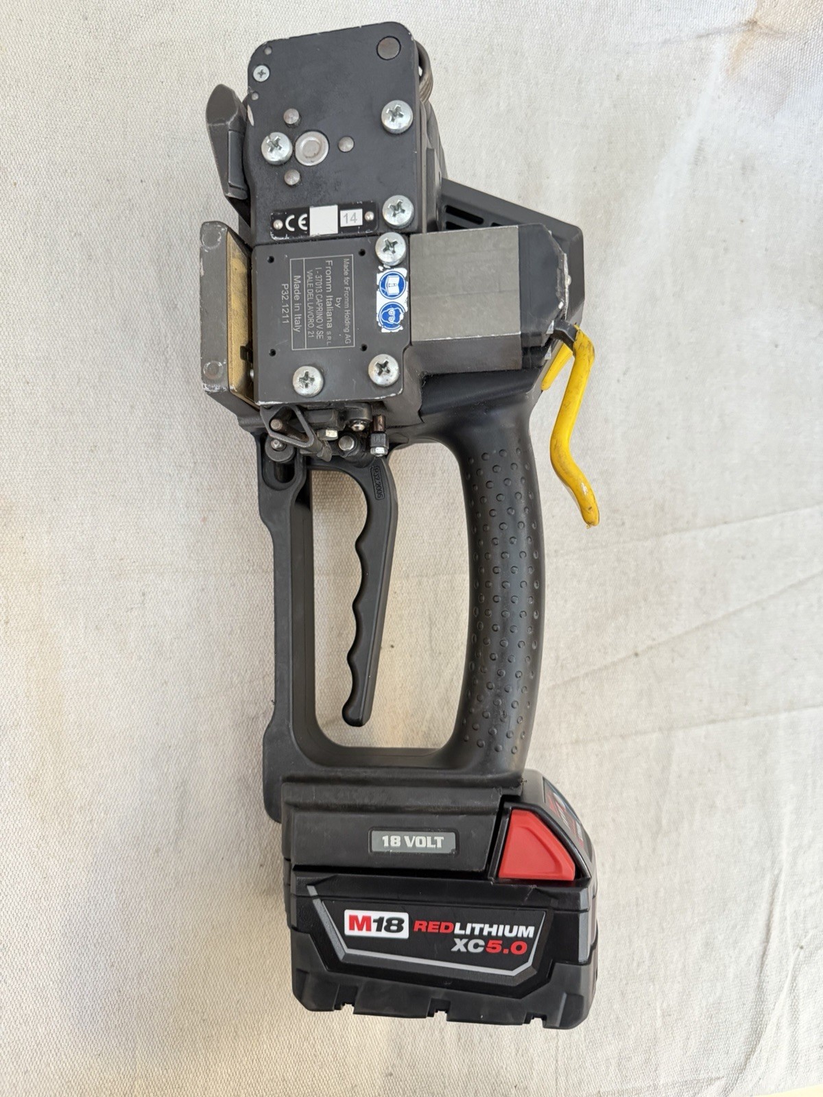 FROMM P326 18V Strapping Tool w/ Milwaukee M18 XC5.0 Battery & Charger Tested