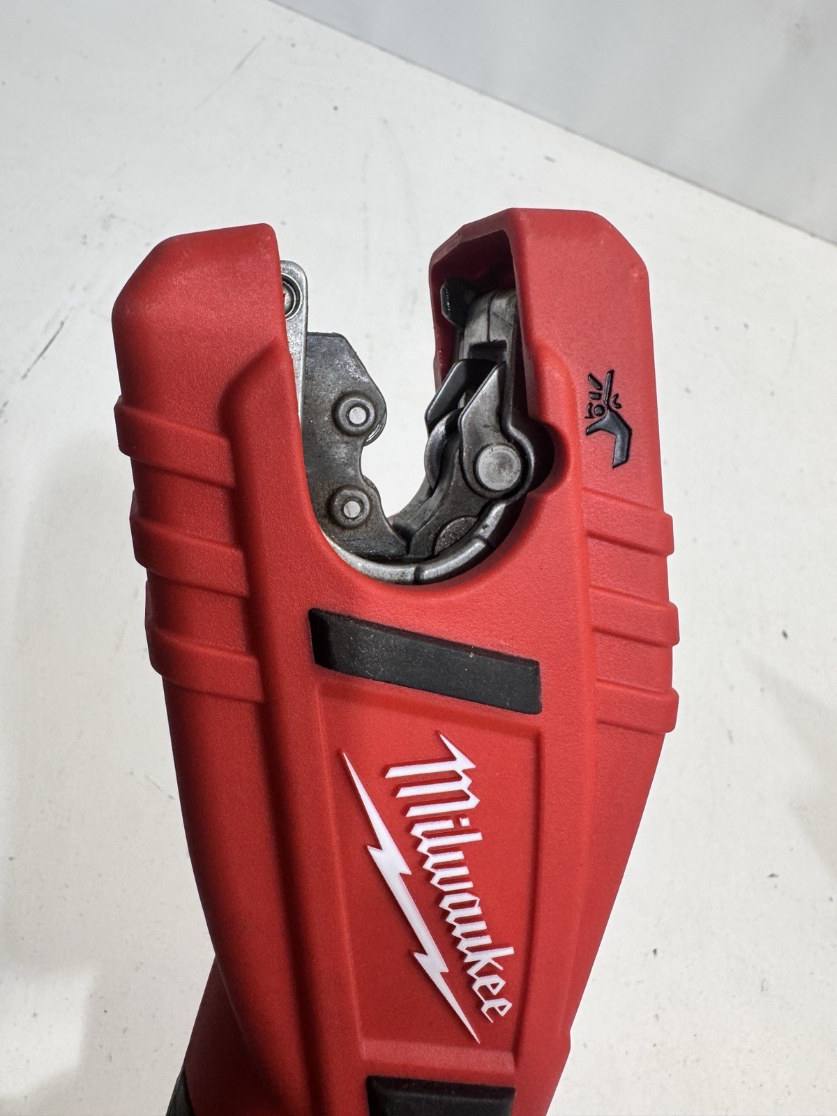 Milwaukee 2471-20 M12 Cordless Copper Tubing Cutter (Tool Only)