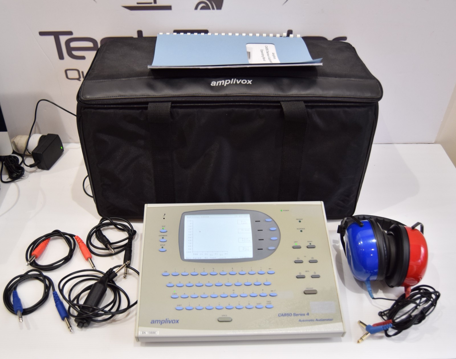 Amplivox CA850 Series 4 Automatic Audiometer (30 days return)