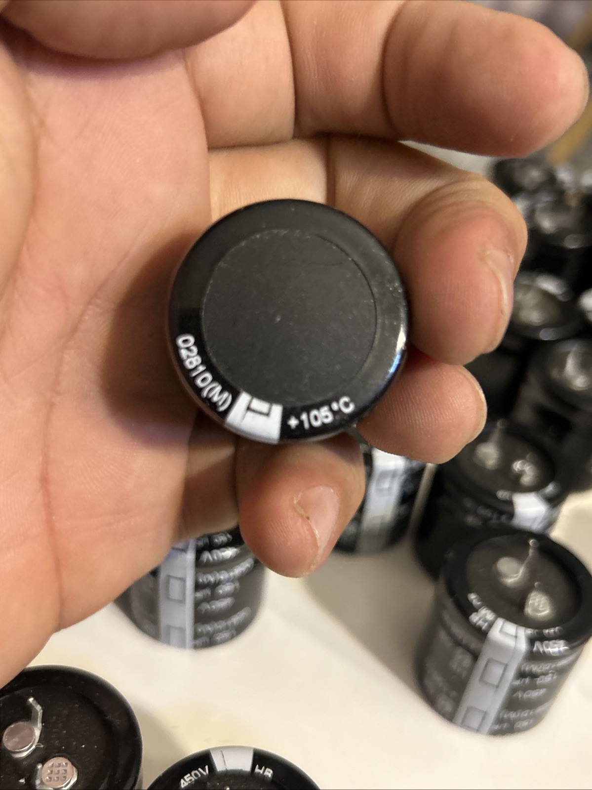 6 New Open Box 150uf 450V Radial Snap In Electrolytic Aluminum Capacitor 105C
