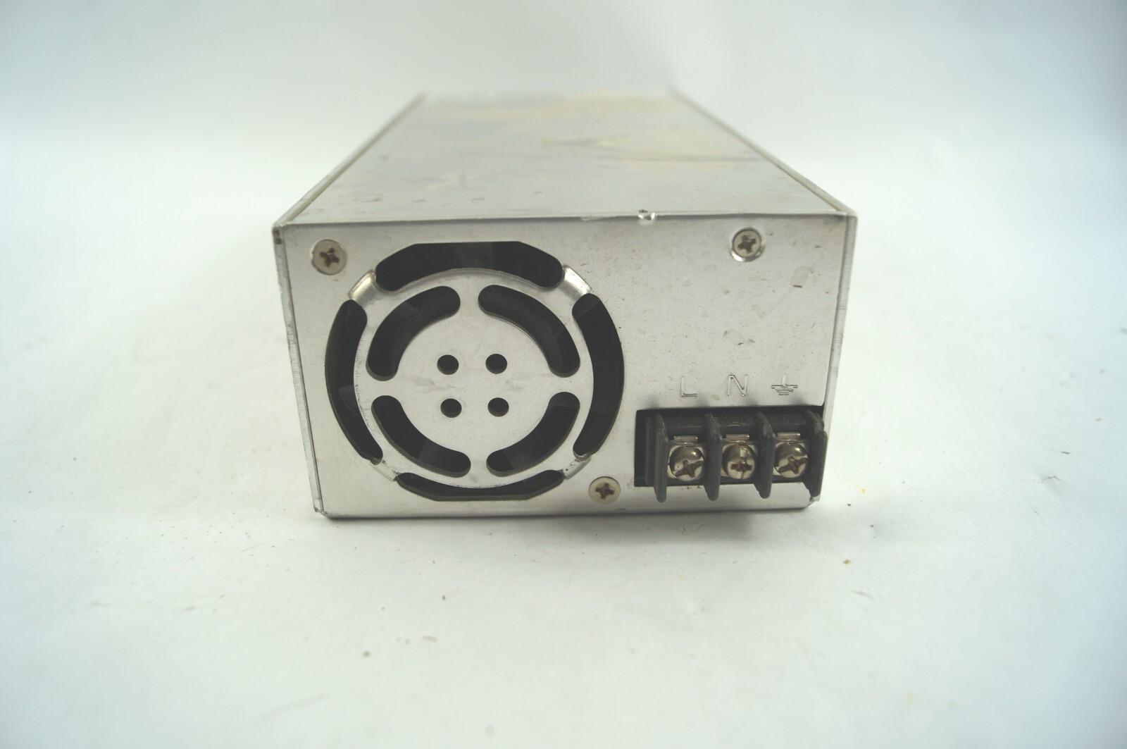 MEAN WELL HRP-600-24 AC-DC Power Supply 24V 27A Enclosed SMPS Sngle Output D113
