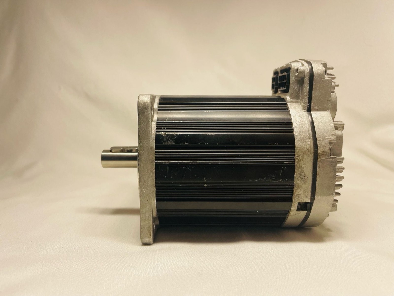 Teknic ClearPath CPM-MCVC-3432P-RLN Integrated Servo Motor 24-75 VDC