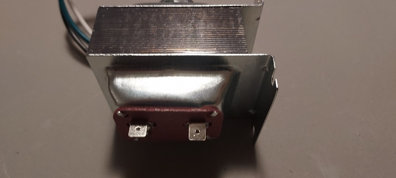 Transformer, 120 volts 60hz, to 16v, 30va