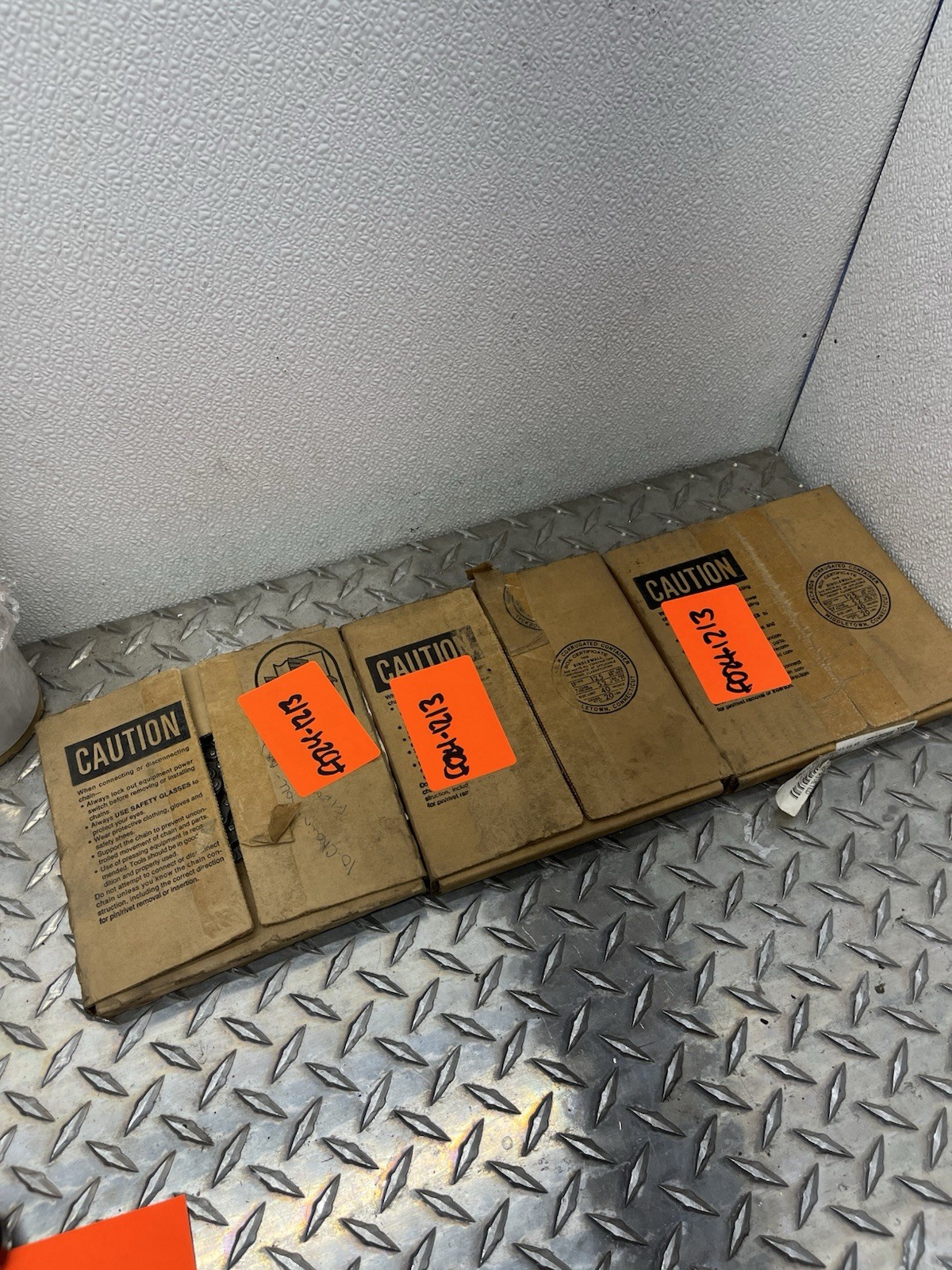 1 BOX Link-Belt R35R10BX Riveted Roller Chain 10 Ft Length USA 320 PITCHES