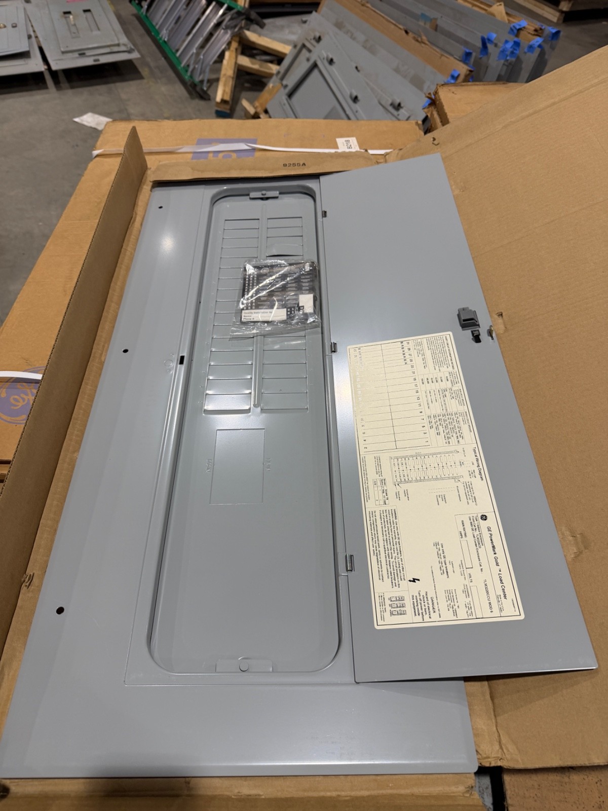 NEW GE TLM32ACD DOOR COVER SURFACE 37 INCH 16” PANELBOARD PANEL