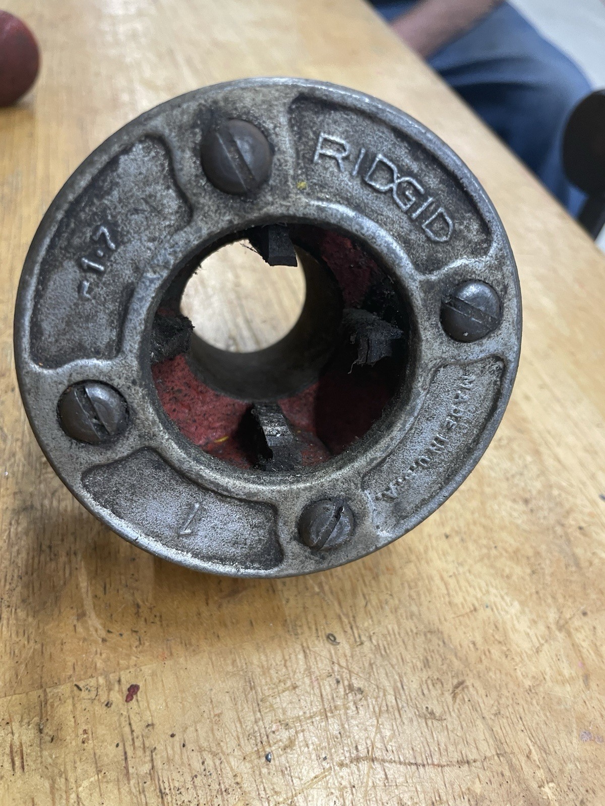 RIDGID Die Head Pipe Threader 1/2 in NPT Right Hand w/ Pipe Die