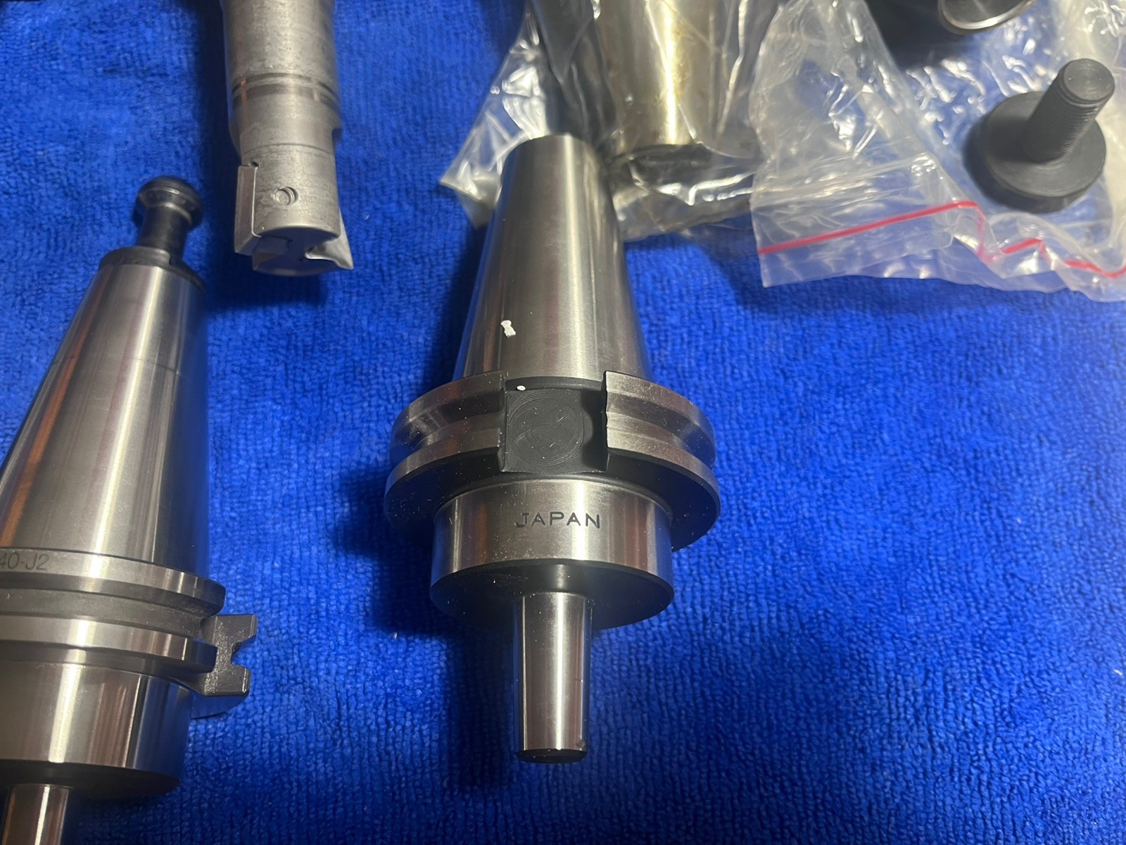 8 pieces CAT40 CNC Tool Holder Lot – ER16, End Mill Holders, Kennametal / Hertel