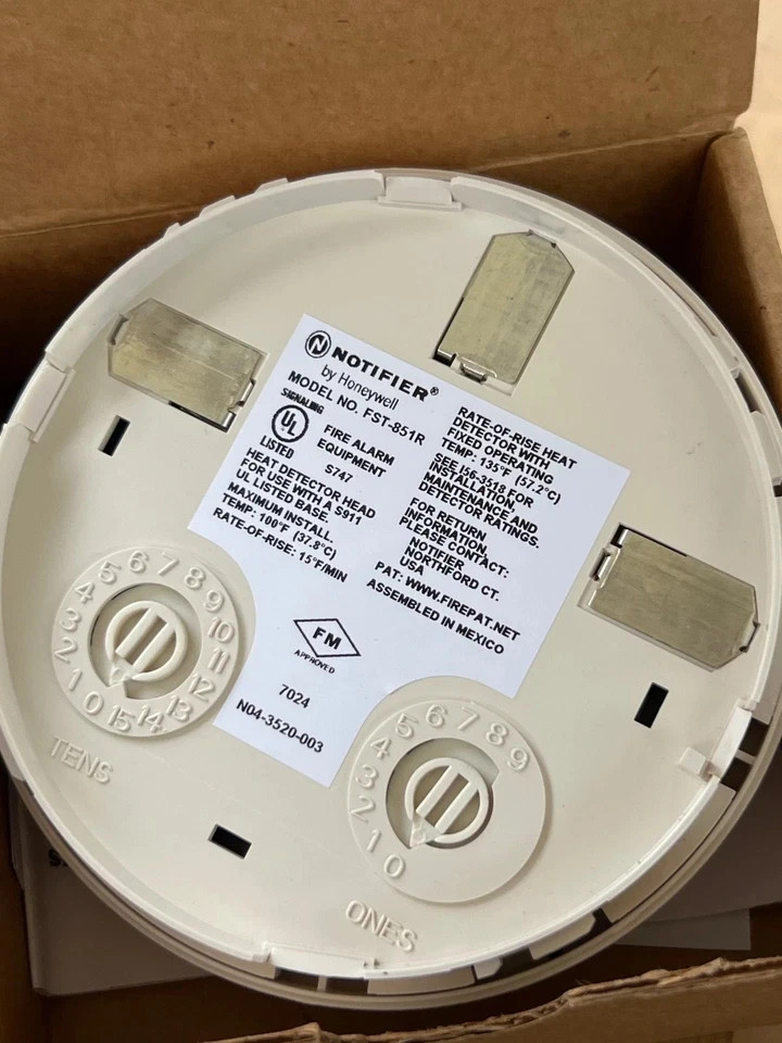Pack of five (5) FST 851R Notifier Smoke Detector Head Only
