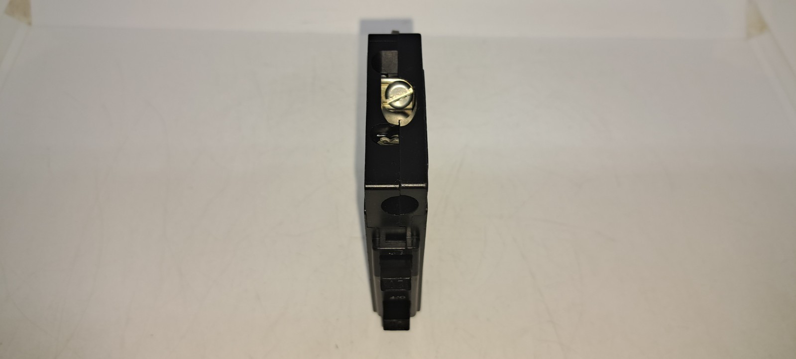 Square D QOT2020 2-20A 20 Amp 120/240 VAC Circuit Breaker PIGGYBACK with Hook
