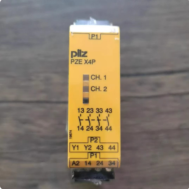 1PC New Pilz 777585 PZE X4P 24VDC 4NO Safety Relay Contact Expansion Module