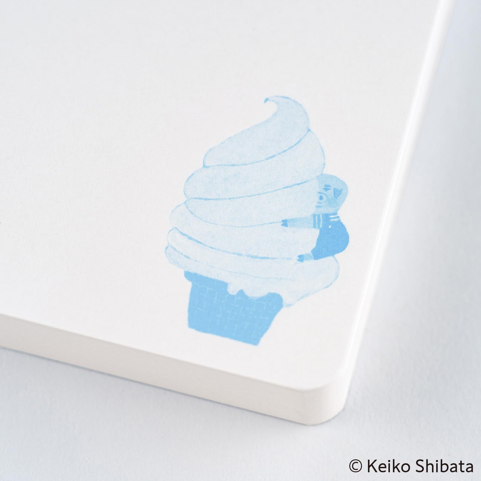 Notebook Keiko Shibata/Paper(s) Ueda-san, I want to hug you in the summer