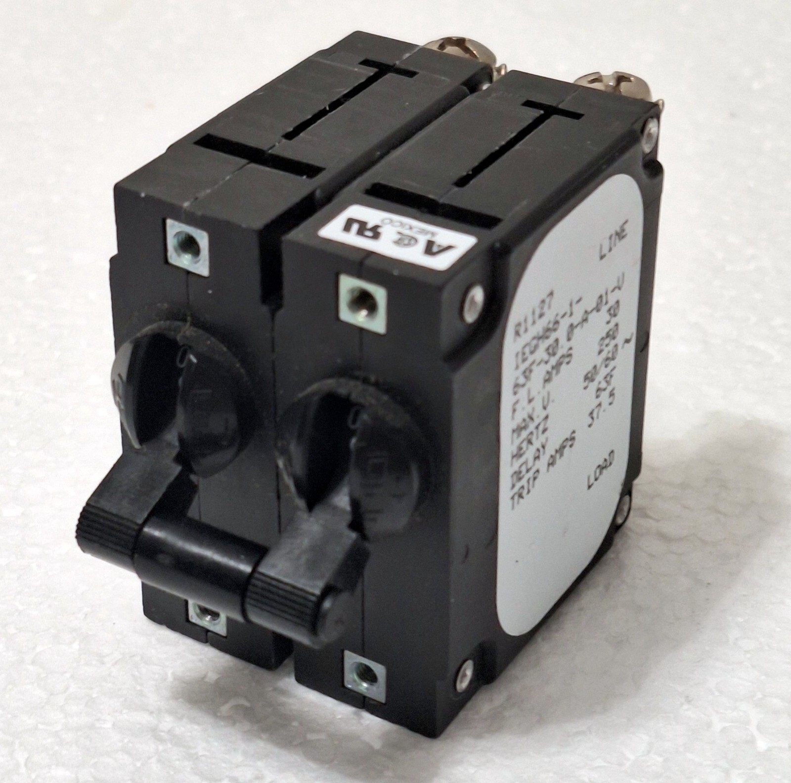 AIRPAX R1127 IEGH66-1-63F-30.0-A-01-V 30A 250V CIRCUIT BREAKER