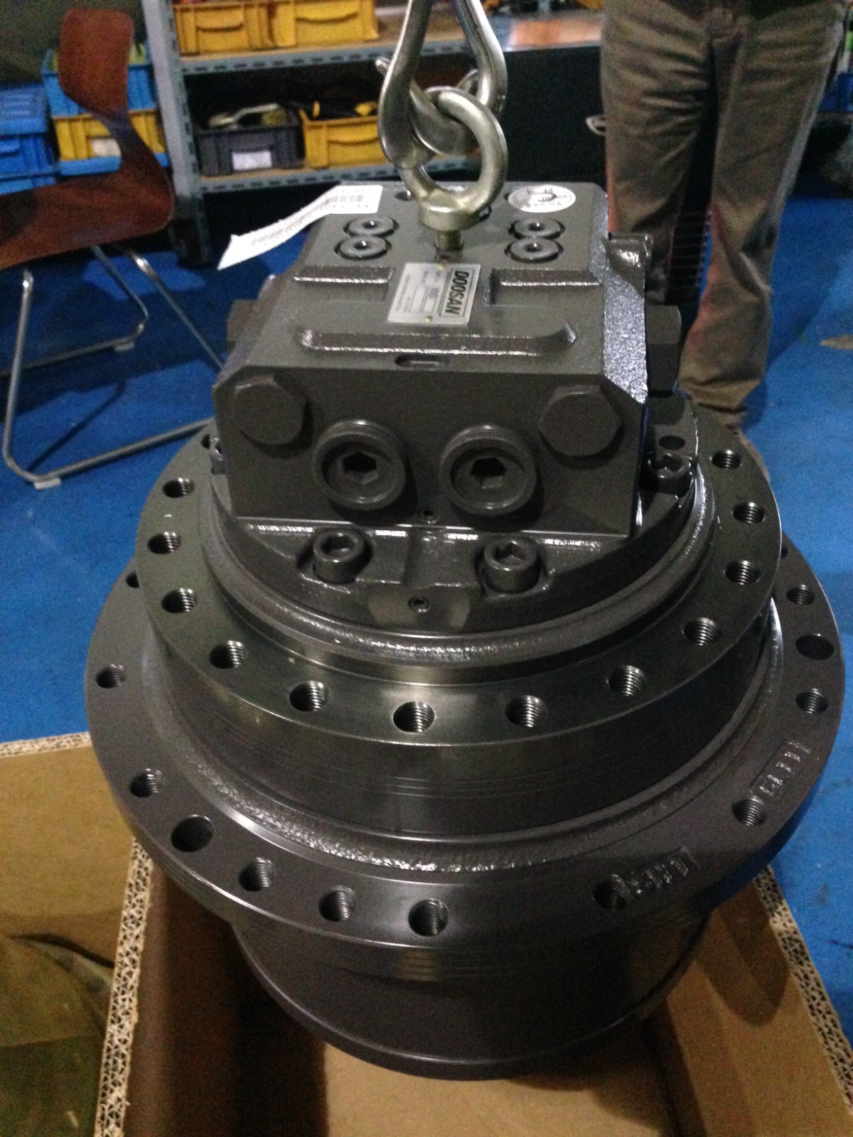 Genuine OEM Volvo Drive Unit Travel EC140C EC140B 14673444 14709897 14560145